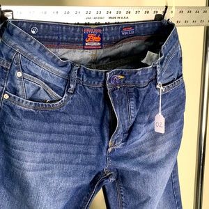 Hundred percent authentic French vintage label 34 x 33